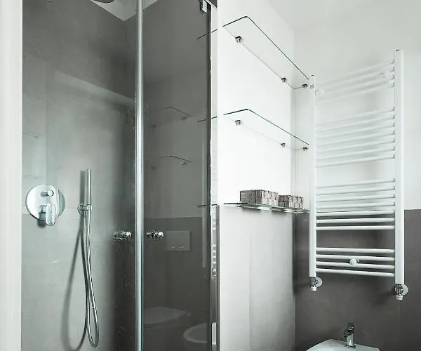 Easytopstay - Stylish Flat With Garden *