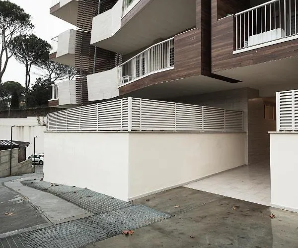 Easytopstay - Stylish Flat With Garden *